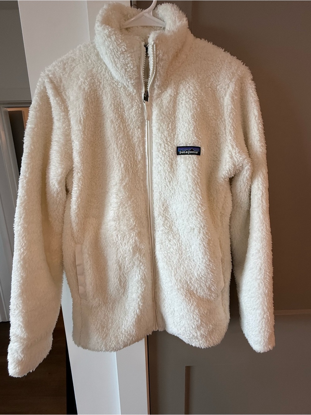 Patagonia Los Gatos Cream Womens Cozy Fuzzy Zip-Up Jacket size M